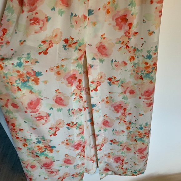 Zara Floral Dress - Picture 4 of 5